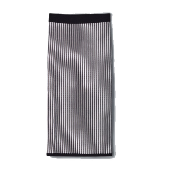 Babaton Striped Knit Skirt - Picture 4 of 8